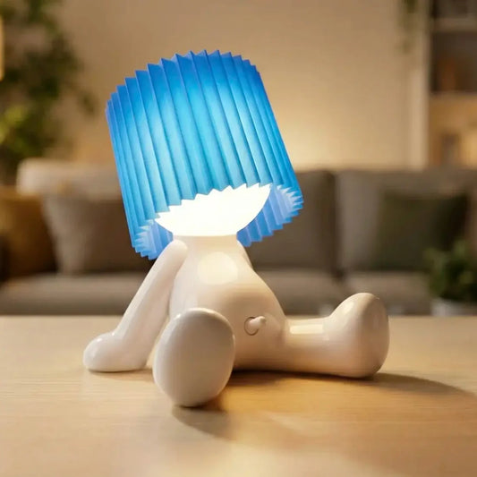 Leo Lamp - Sitting