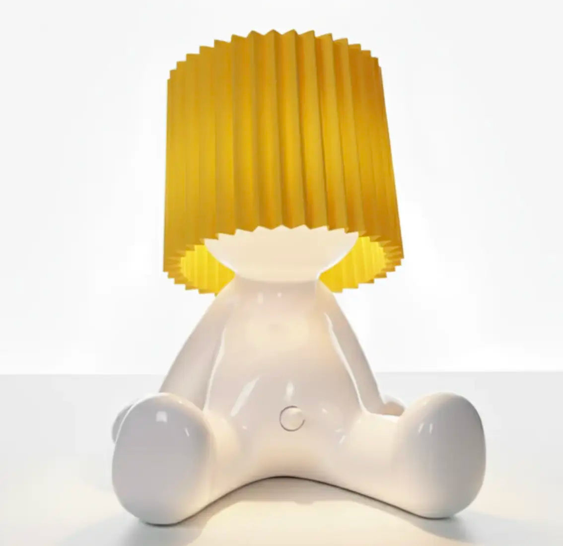 Leo Lamp - Sitting yellow