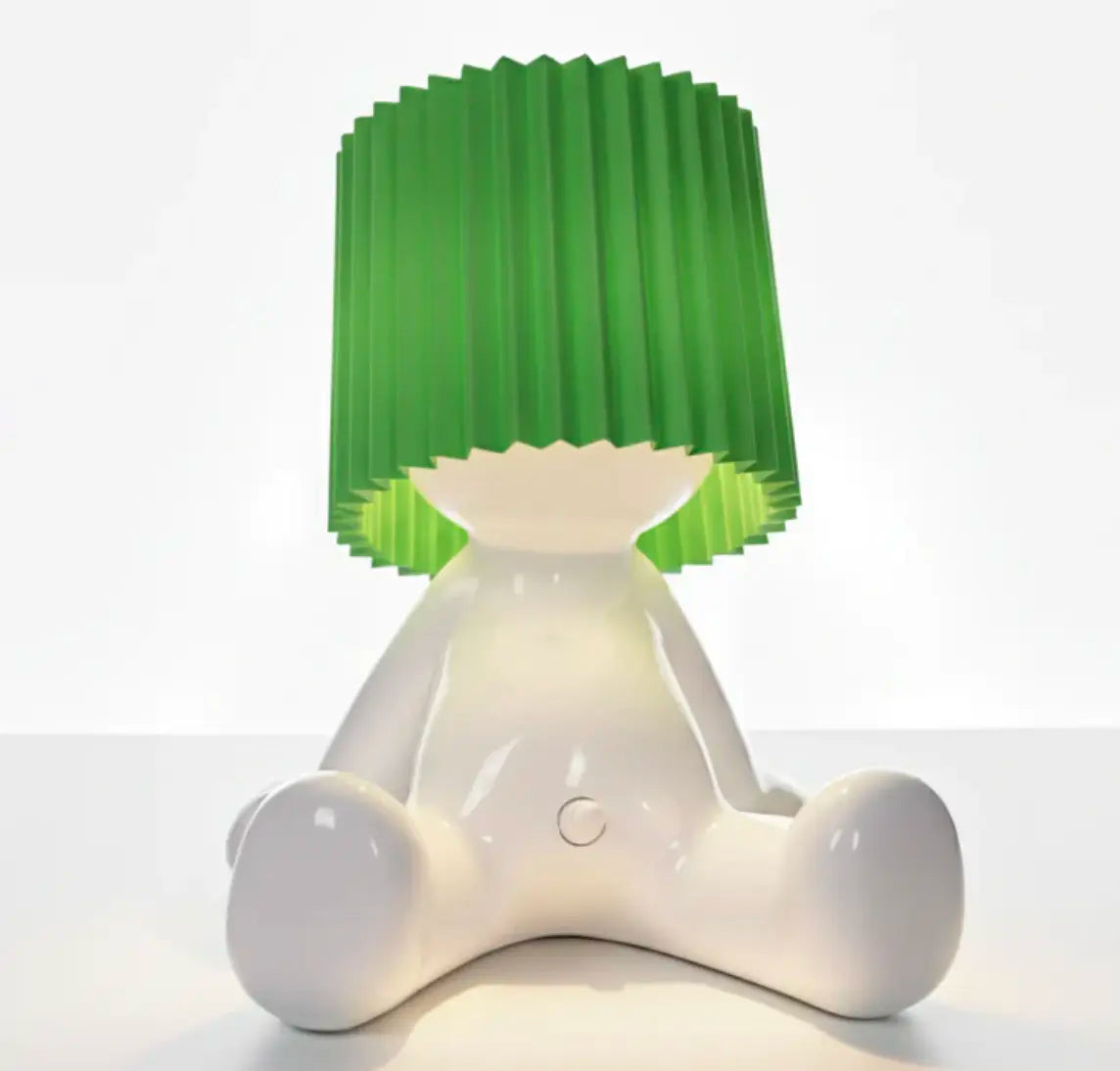 Leo Lamp - Sitting green
