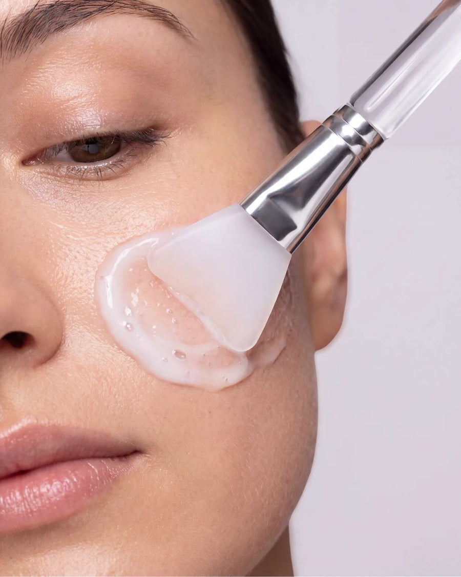 Applying the mask with the brush